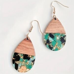Green and Gold Leaf Teardrop Earrings